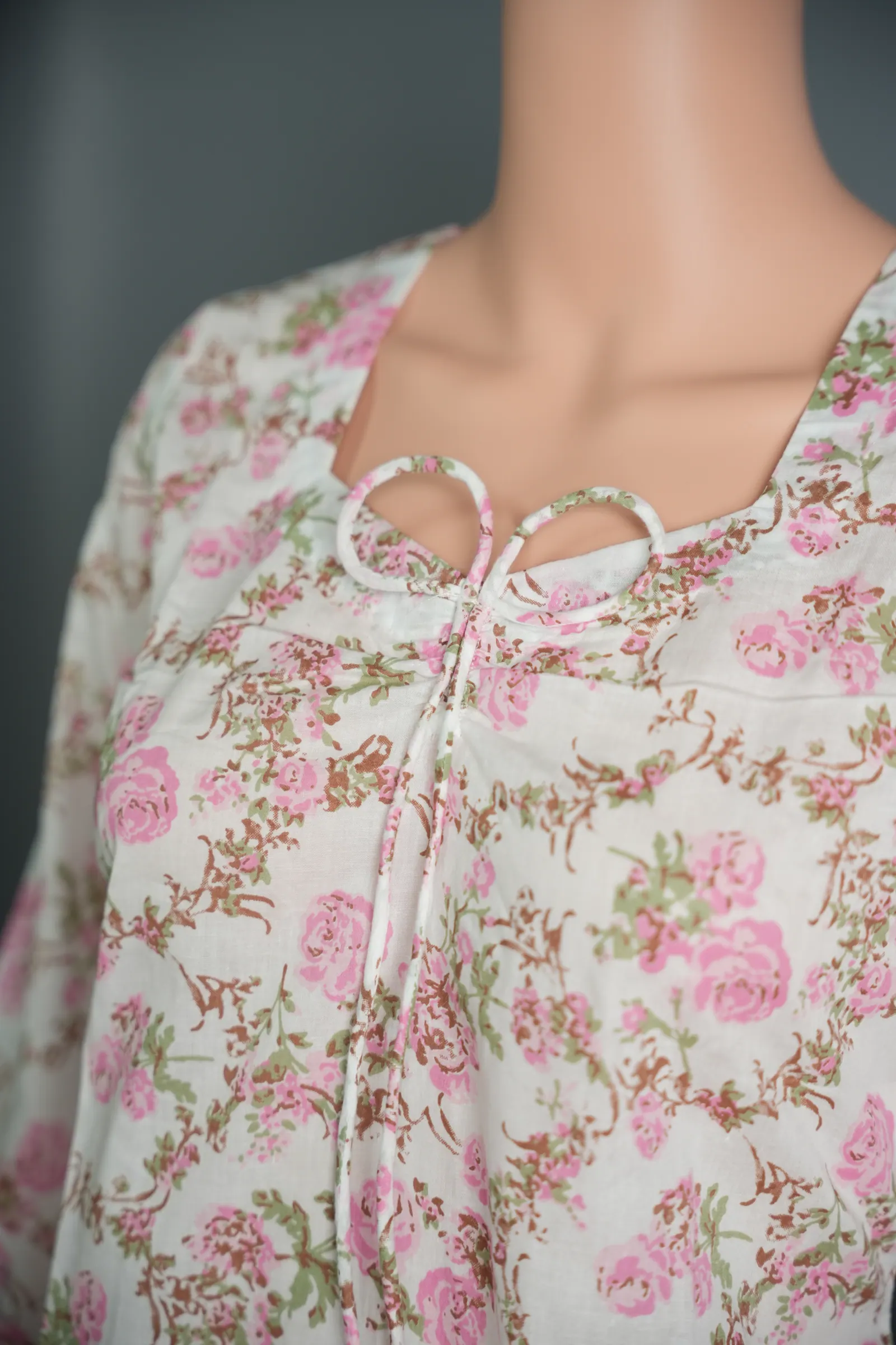 Mahira - Printed Cotton Kameez & Chikan Pant